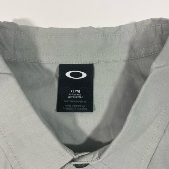 Oakley Mens Button Front Shirt Grey Regular Fit Size XL - Picture 4 of 6